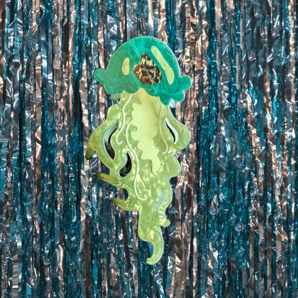 Iridescent Pearl Acrylic Jellyfish Hair Claw - Green/Aqua